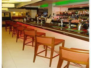 Hotel Hanover & Mccartney's Bar